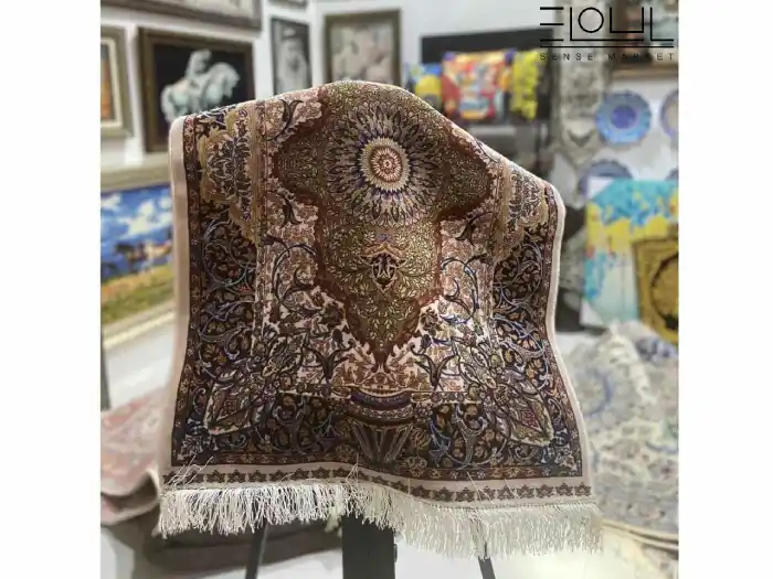 5-01-The-best-machine-woven-silk-carpet